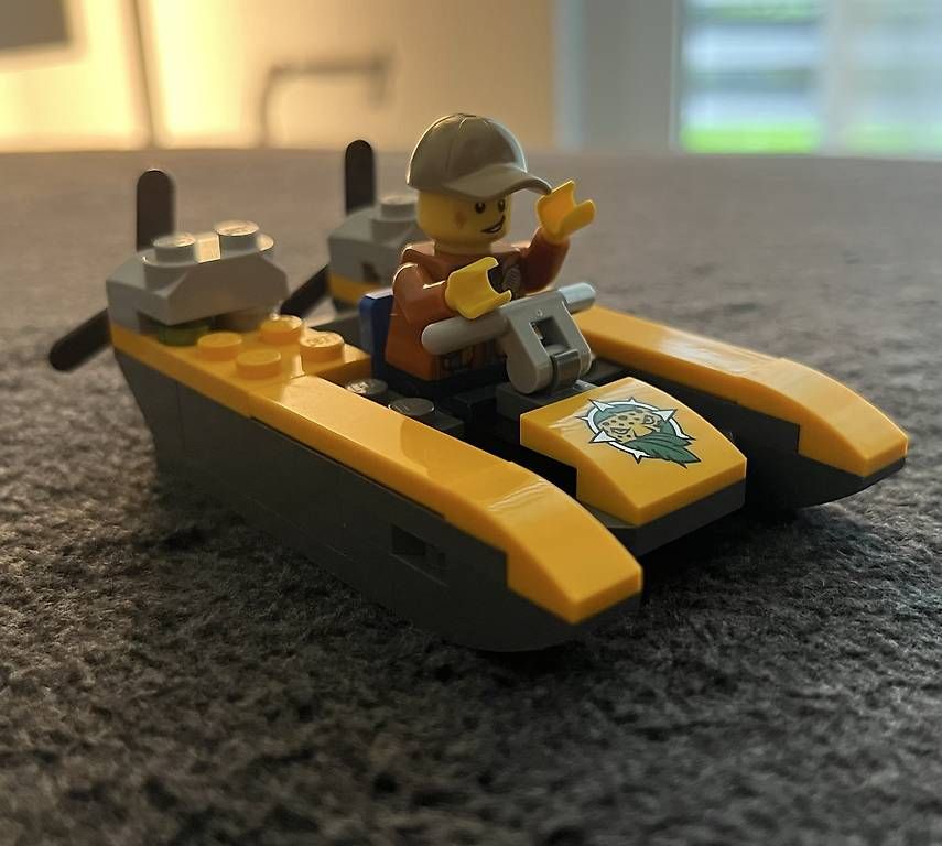 Spielzeuge: Lego Jungelboot mit Minifigur – Gebraucht aus Oftringen von ric_l2mv