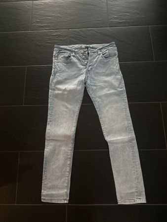 Helle Herren Jeans H&M Slim Fit, Grösse 34/32