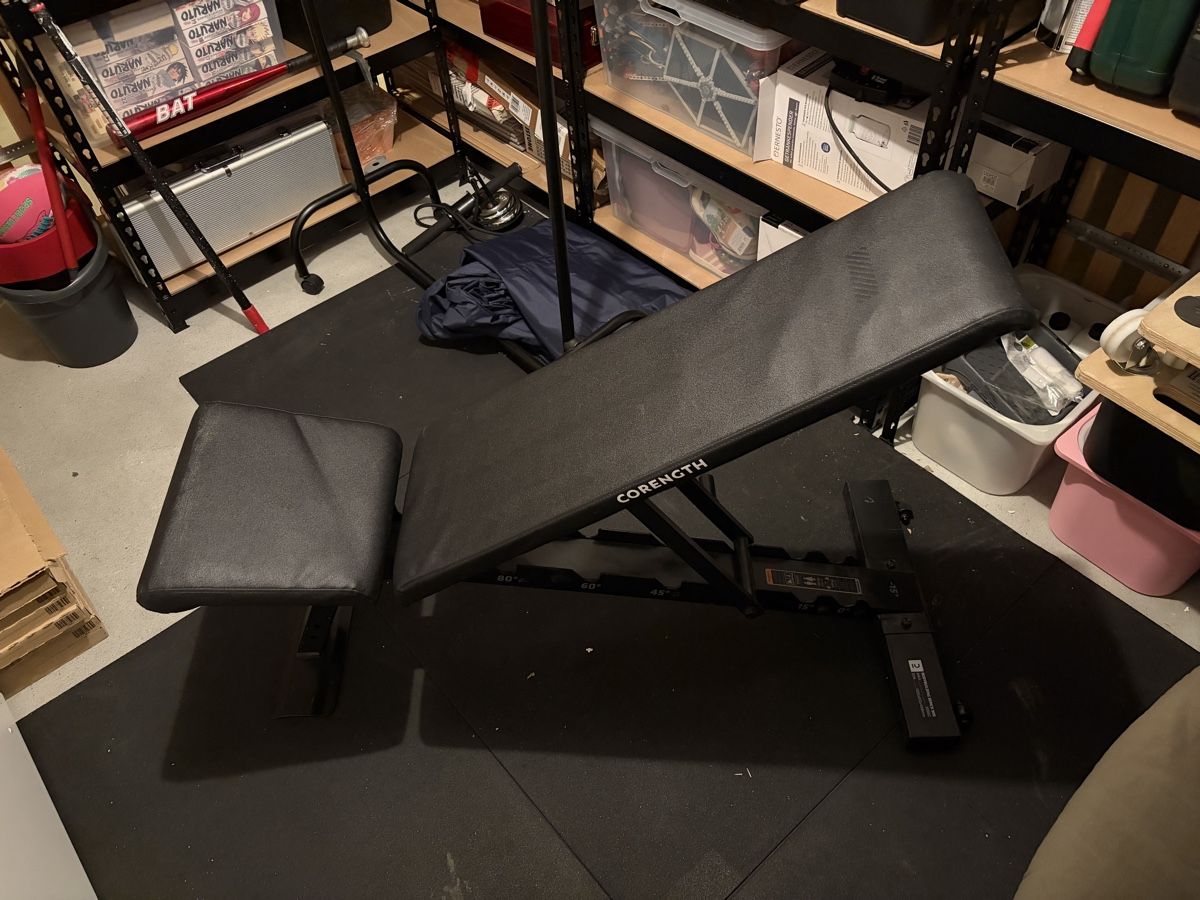 Decathlon Vélos d'appartement: Verstellbare Hantelbank – D'occasion à Niederglatt ZH par arminmusa11 4