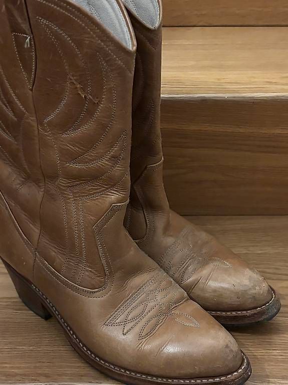 Damenschuhe: Cowboystiefel Leder Handmade 39 – Gebraucht aus Klingnau von Mowi0309 1