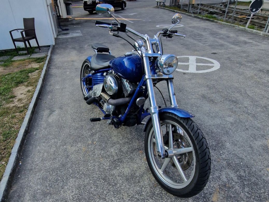 Harley-Davidson Chopper: Harley Davidson FXCWC – Usato da Volketswil venduto da JP24 3