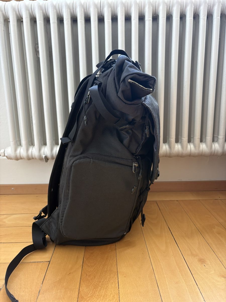 Zaini: Thule Covert DSLR Rolltop Backpack Kamera Rucksack – Usato da Zürich venduto da ChrisCF 3