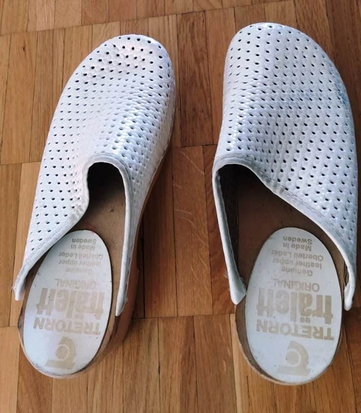 Herrenschuhe: Clogs aus Holz in Grösse 35 – Neu (gemäss Beschreibung) aus Zürich von 1-2-3 3