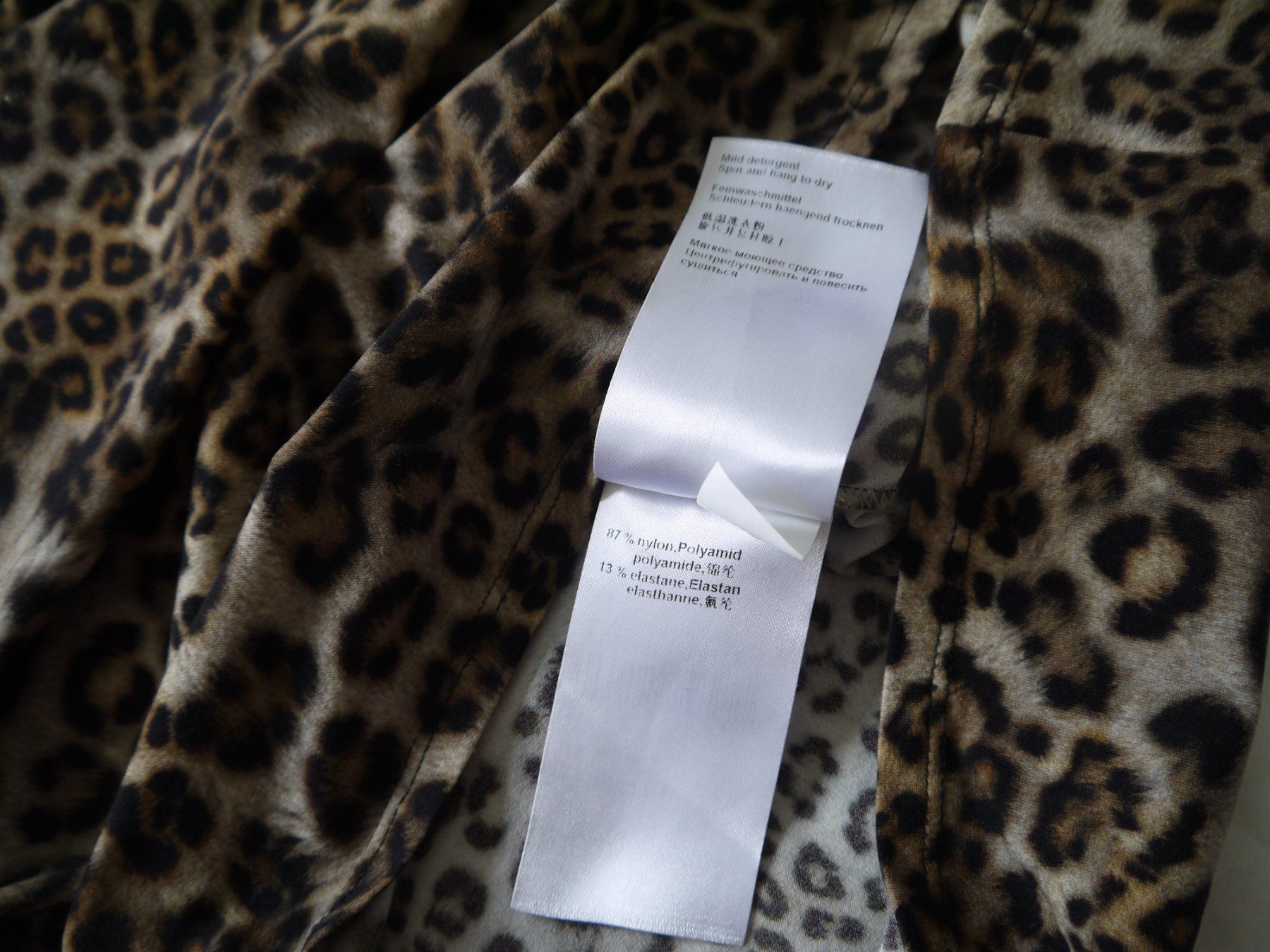 Marc Cain T-Shirts: Marc Cain T-Shirt N6 – Gebraucht aus Hagendorn von Blaf 3