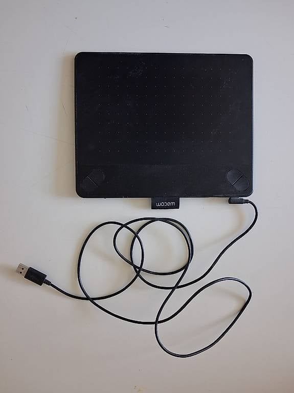 Tablet PC: Wacom Intuos – Usato da Frauenfeld venduto da bruet56