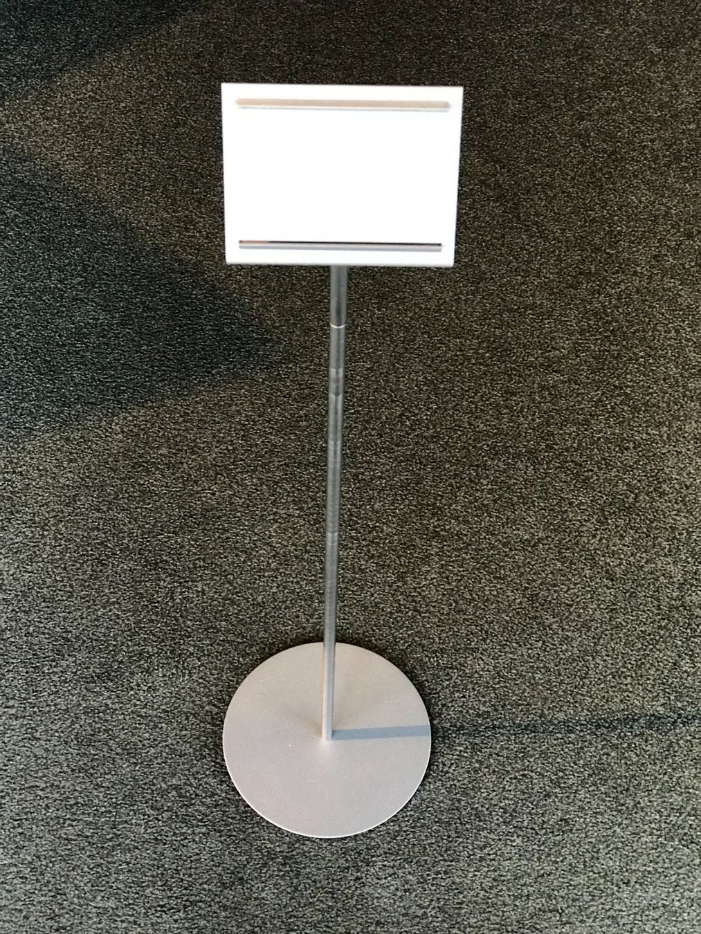 Sonstige Dekorationen & Accessoires: Steller für Preis Schilder – Neu (gemäss Beschreibung) aus Würenlingen von Schneiderhifi