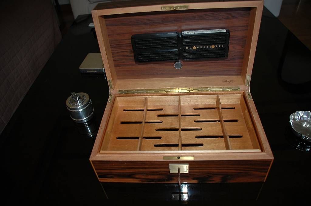 Humidificateurs: HUMIDOR DAVIDOFF – D'occasion à Losone par delfino_2 3