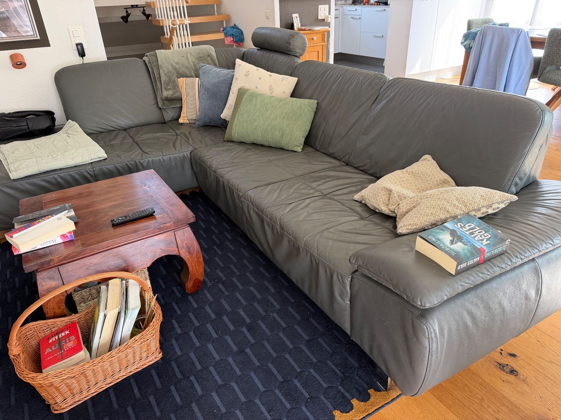 Sofas: Ledersofa – D'occasion à Wallenwil par Flieger001