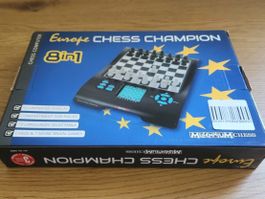 Jeux d'échecs - Europe Chess Champion - Neuf - 13 langues