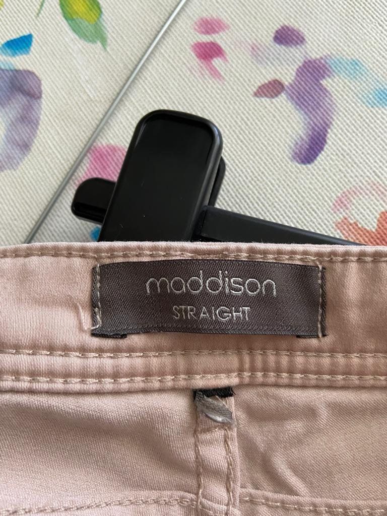 Maddison Pantaloni: Maddison Hose Gr. 42 – Usato da Thalwil venduto da Coco2025 2
