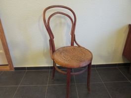 Alter antiker Stuhl, im Thonet, Horgen Glarus Stil Vintage