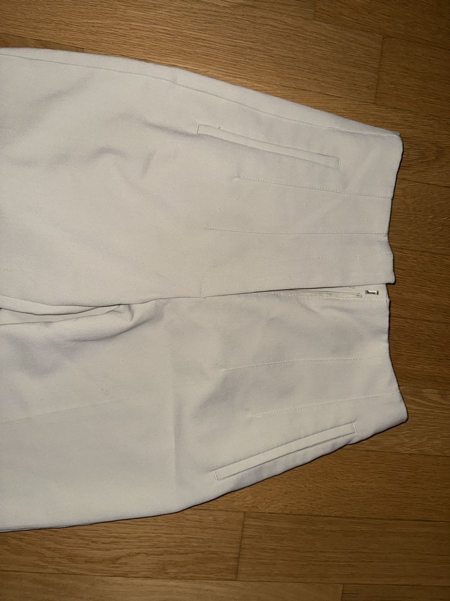Zara Pantaloni: Zara Beige Stoffhose Grösse S – Usato da Winterthur venduto da yar_dpp8 1