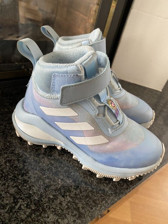 Adidas sneakers 28 sales