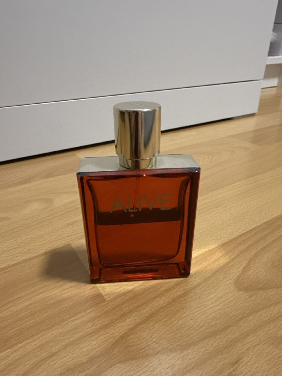 Hugo Boss Parfum & Eau de Toilette: Hugo Boss Alive Parfüm – Gebraucht aus Winterthur von mag_z5tc