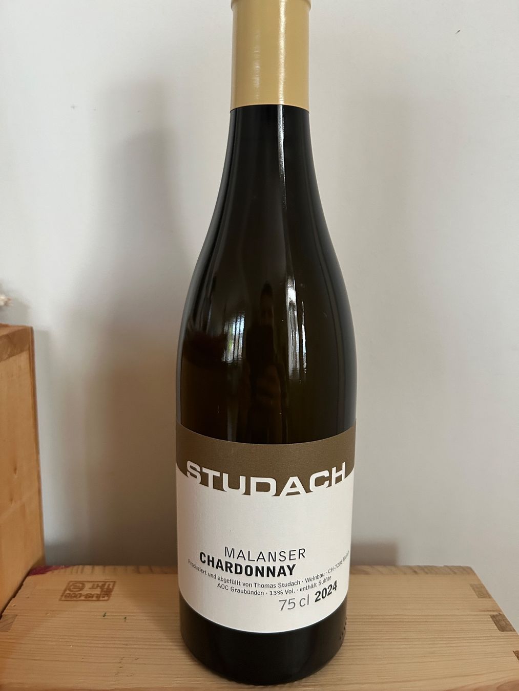 Studach Vino: Studach Chardonnay 2024 – Nuovo (secondo la descrizione) da Weggis venduto da WeinSteinKannSein