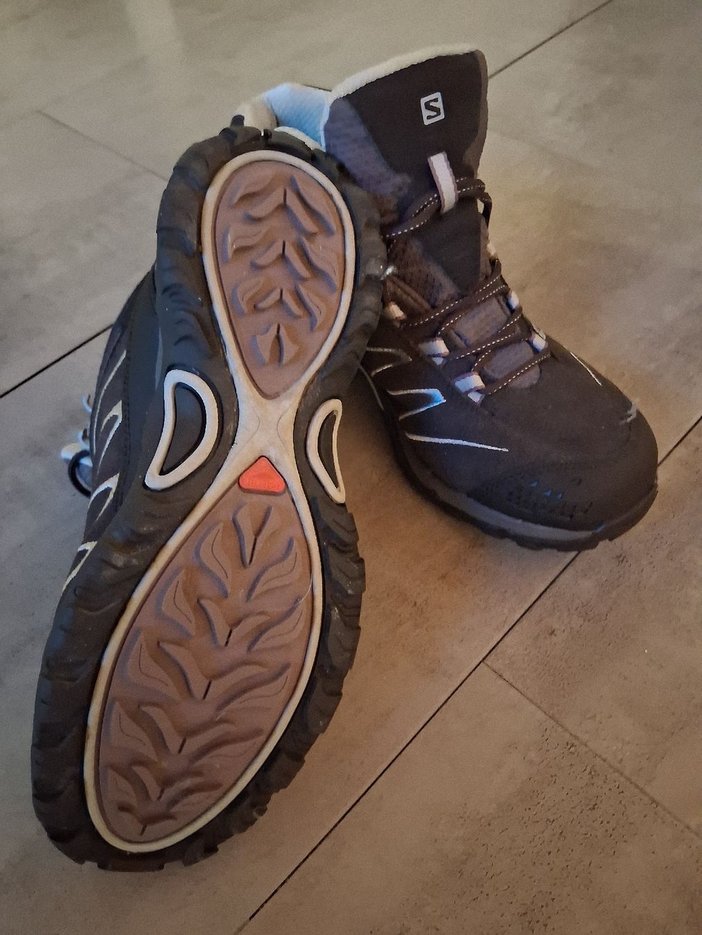 Salomon Damenschuhe: Salomon Schuhe – Gebraucht aus Brittnau von Gismo2012 2