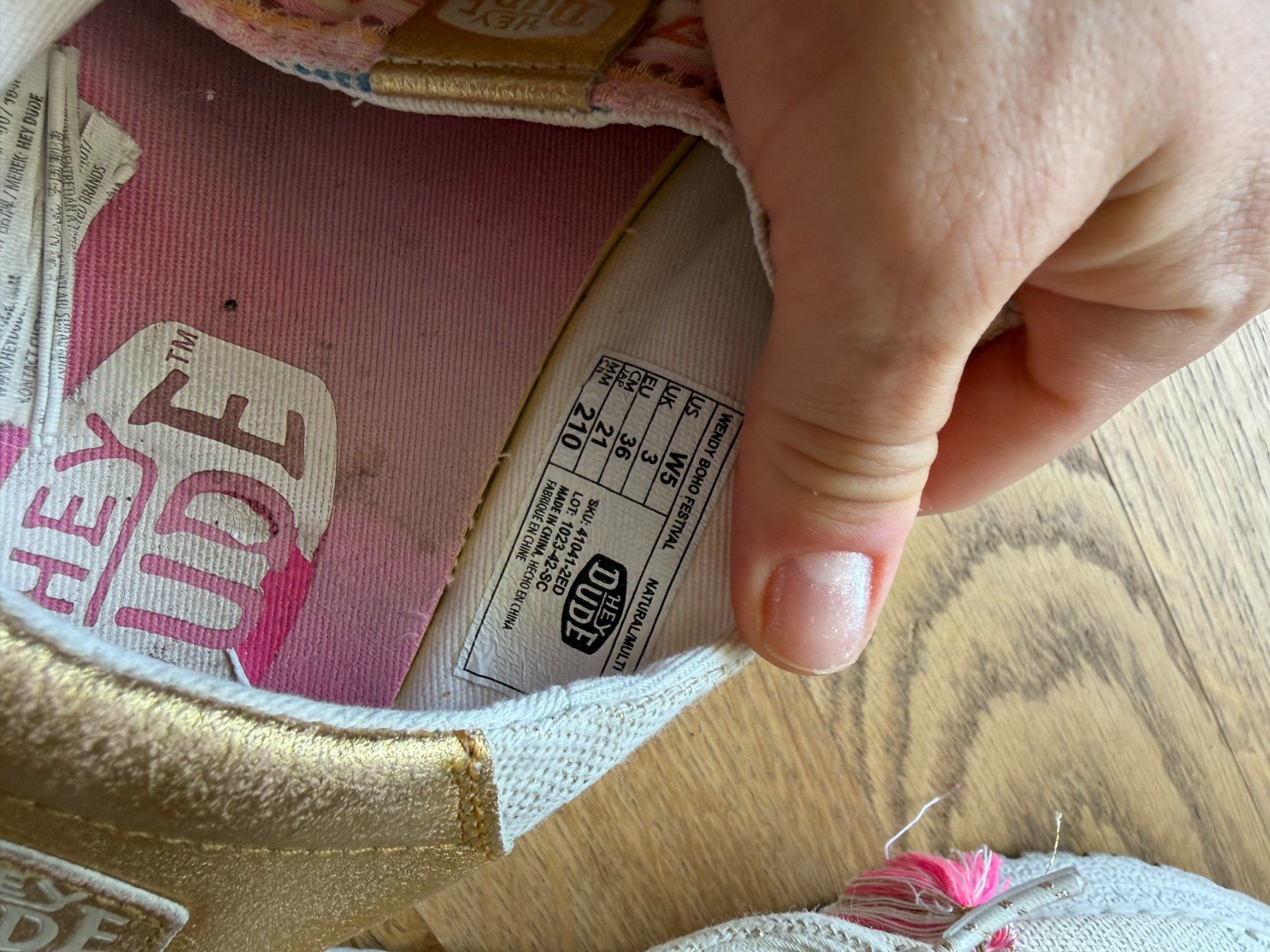 Damenschuhe: Hey Dude Schuhe Grösse 35 – Gebraucht aus Riehen von edu_92w7 3