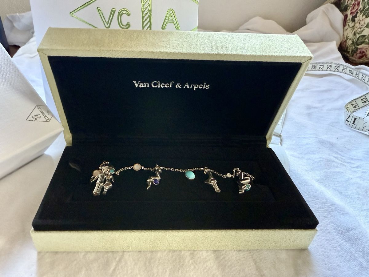 Van Cleef Armbänder & -reifen: Van Cleef and Arpels bracelet – Gebraucht aus Barna von orbuyorcry 7