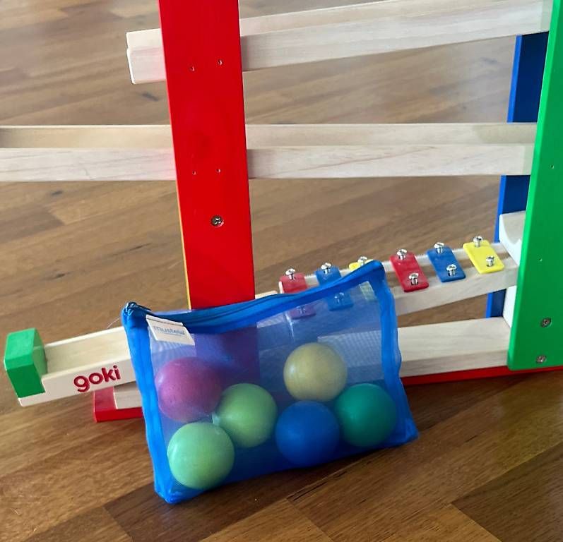 Giocattoli: Goki Holzkugelbahn mit Xylophon – Usato da Bellikon venduto da Ndorfer 2