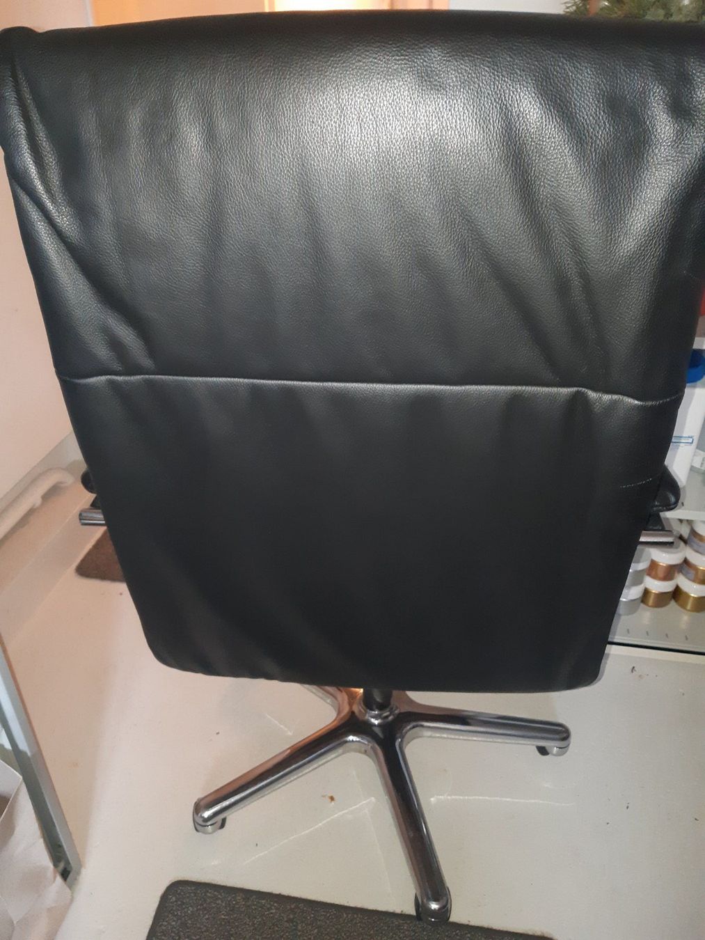 Sitag Poltrone: Büro-Chefsessel SITAG Leder – Usato da Volketswil venduto da Pitasch 2