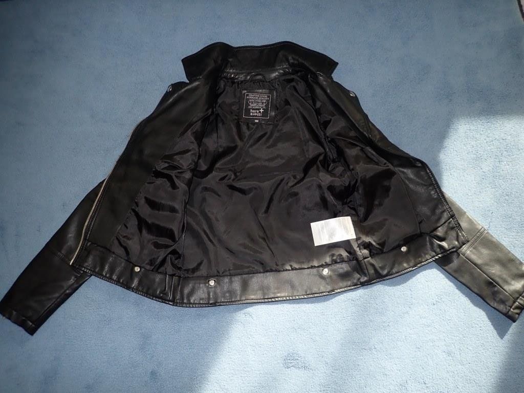 Giacche: Kunstleder Jacke von C&A Grösse 146 – Usato da Galgenen venduto da Marc98 1