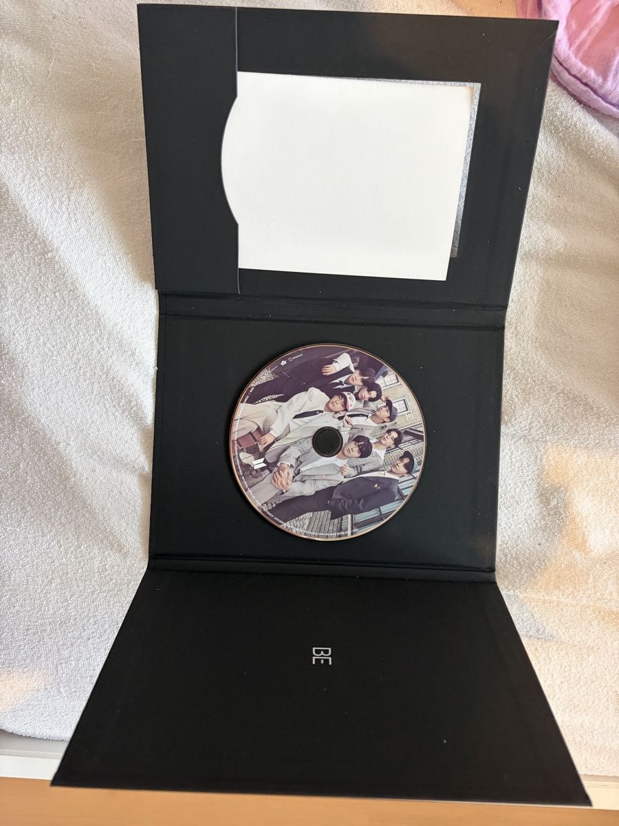 CD: BTS BE Album deluxe edition – Usato da Hüttikon venduto da ele_tll8 5