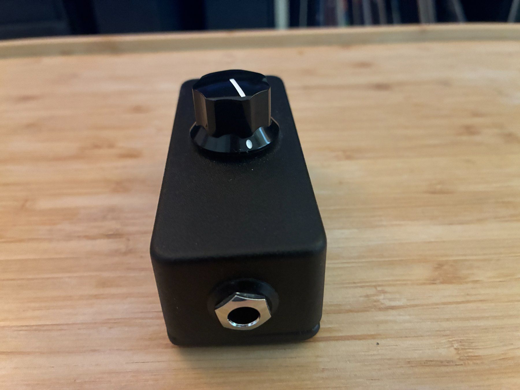 JHS Strumenti musicali: JHS Black Amp Box – Usato da Zürich venduto da Diegom81 3