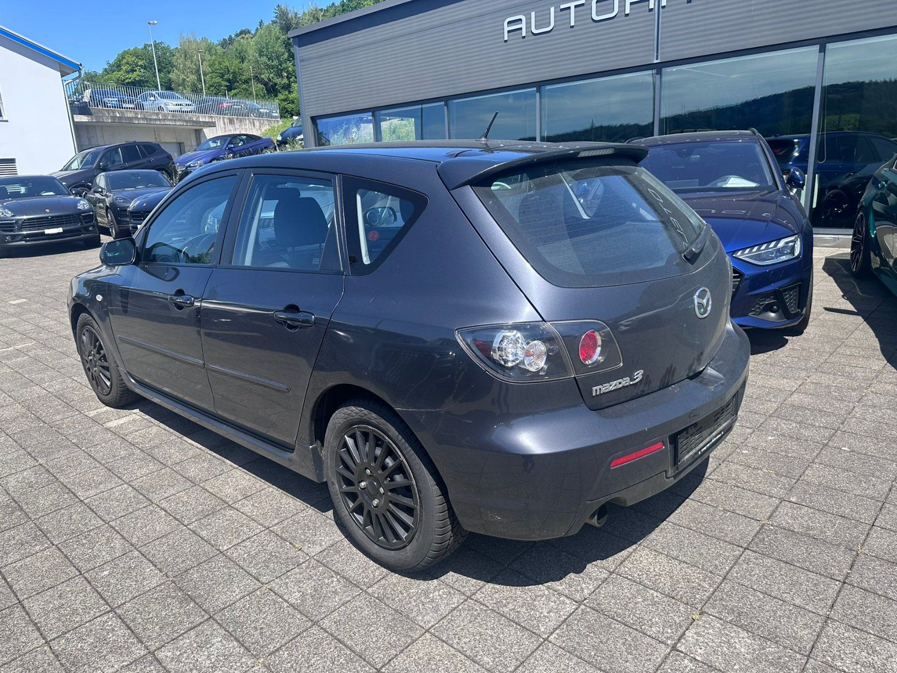Mazda Autos: Mazda 3 2.0 Hatchback – D'occasion à Otelfingen par hof74 2