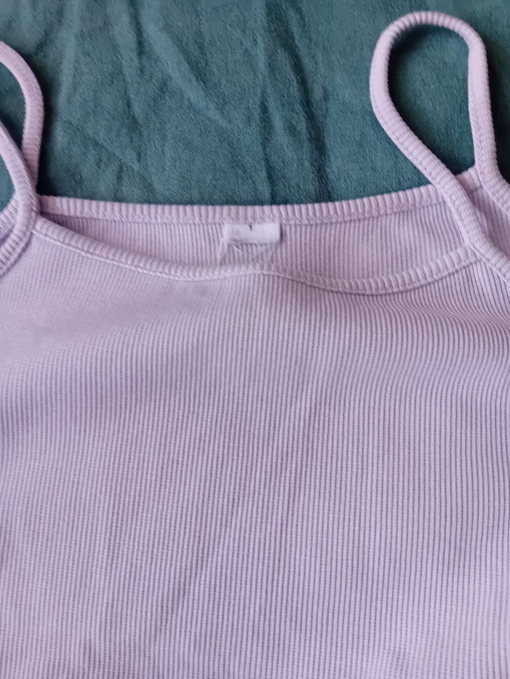 C&A Blouses, T-shirts & Tops: Lila Rippen-Tanktop, 146 – D'occasion à Romanshorn par milenva 1