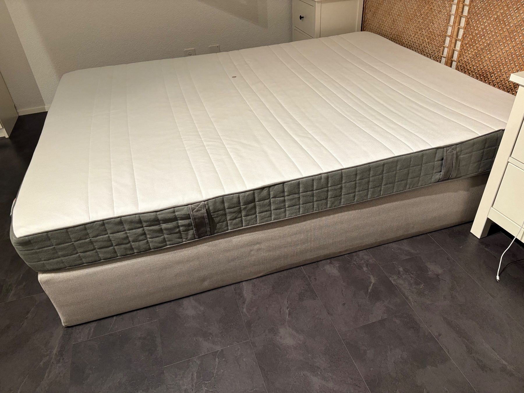 Ikea Letti: Ikea boxspringbett 160 mit oder ohne Matratze – Usato da Reichenburg venduto da libewei 1
