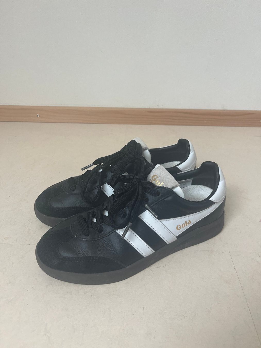 Scarpe da uomo: Gola Baskets Cyclone Leather Mixtes, 38 – Usato da L'Abergement venduto da saroutchka