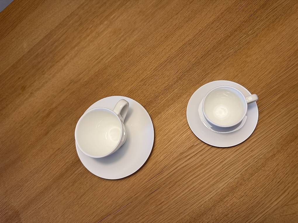 Dibbern Set di piatti: Dibbern Classic Fine Bone China - Kaffe-&Espresso /neuwertig – Usato da Küsnacht ZH venduto da zab_bs9k 2