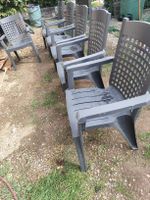 6x Plastik Gartenstühle AB 1.-
