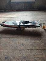 2 bateaux rc , 9 batteries, 3 télécommandes