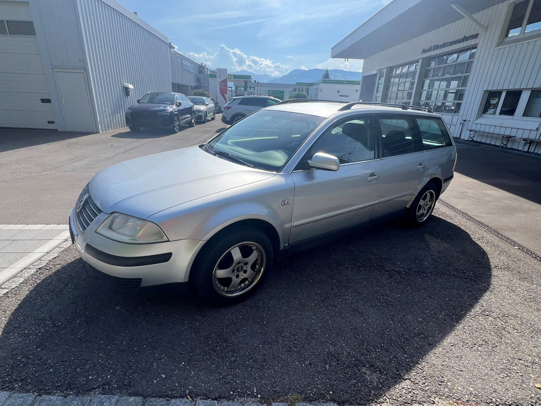 VW Autos: VW Passat 1.9 TDI – Gebraucht aus Jona von Tupi2 3