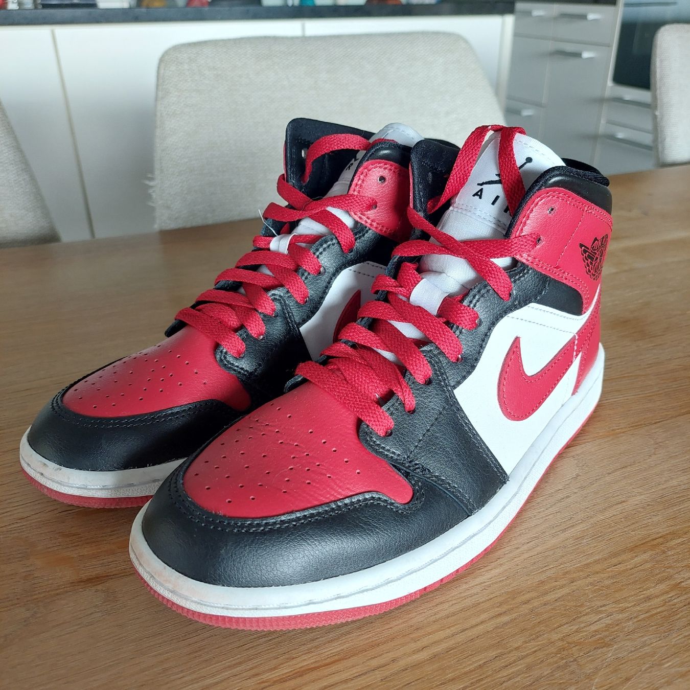 Nike Scarpe da uomo: Nike Jorden Air – Usato da Steinhausen venduto da Adamster