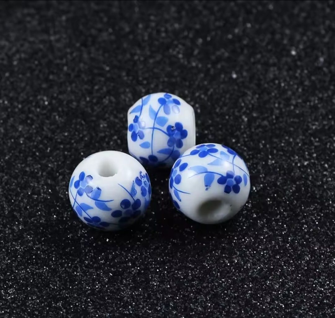 Perlen (unechte): Keramik Perlen Vintage Orchidee 8mm. – Neu und originalverpackt aus Menziken von Mirager 1