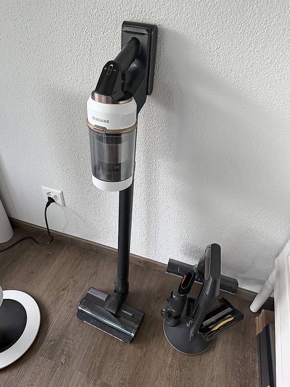 Samsung Aspirapolveri & Accessori: Staubsauger Samsung Bespoke AI Jet Lite Complete – Usato da Langenthal venduto da Whiked23 1