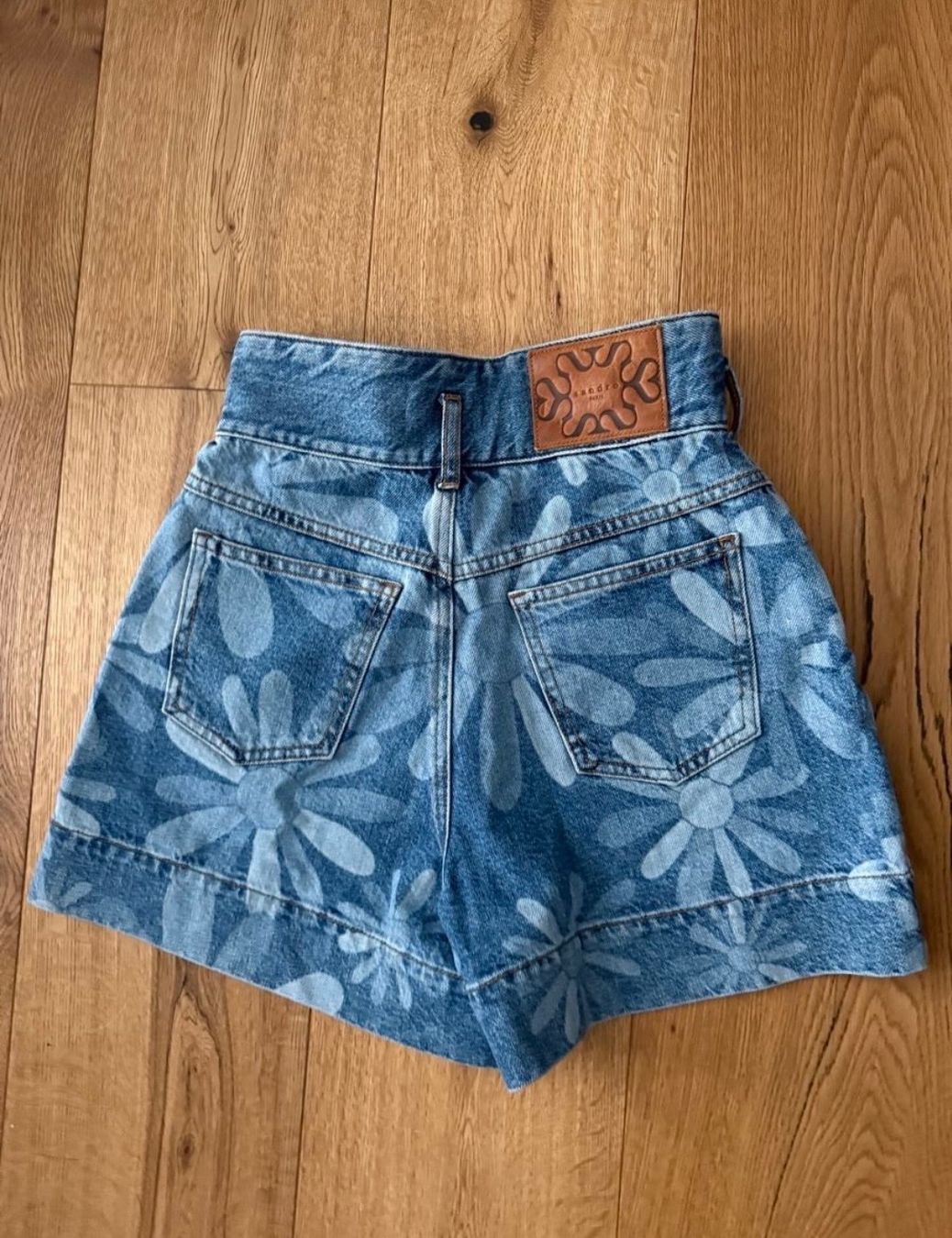 Sandro Pantaloni: Sandro shorts 34 XS – Nuovo (secondo la descrizione) da Walzenhausen venduto da Virginie_GT 1