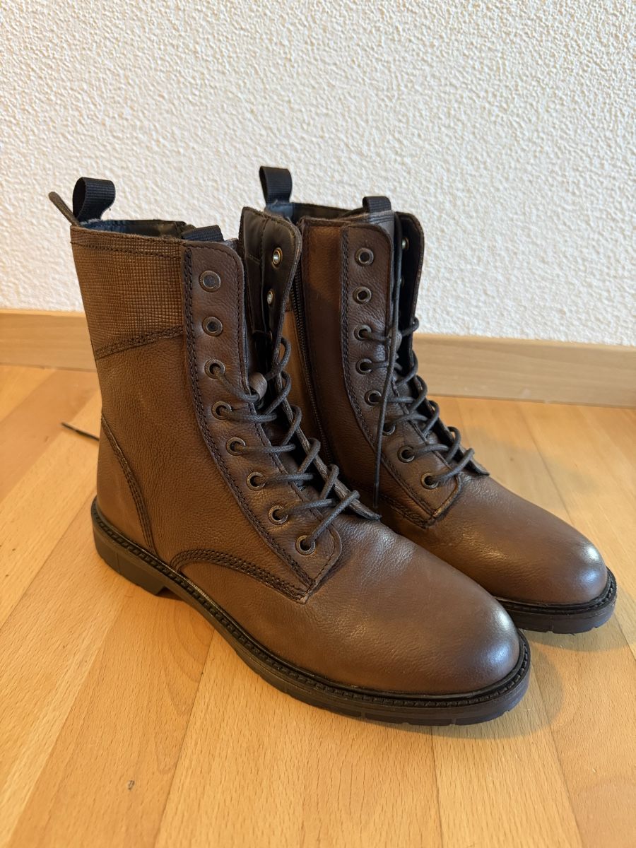 Esprit Damenschuhe: Esprit Schnürstiefeletten 39 – Neu (gemäss Beschreibung) aus Bülach von sawa22 8