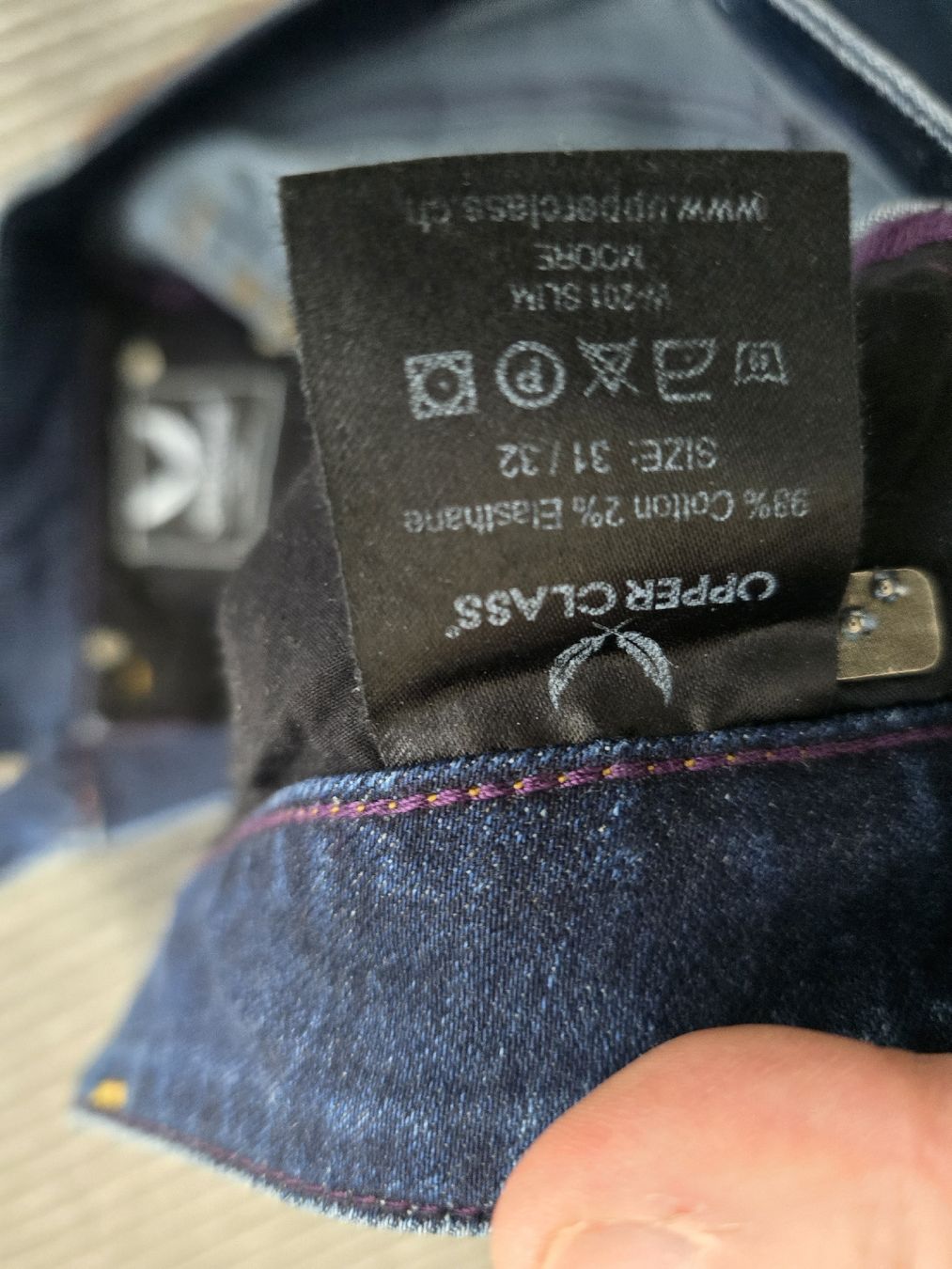Jeans: Upper Class Jeans, Grösse 31/32, Top Zustand! – Usato da Ehrendingen venduto da Ince2016 2
