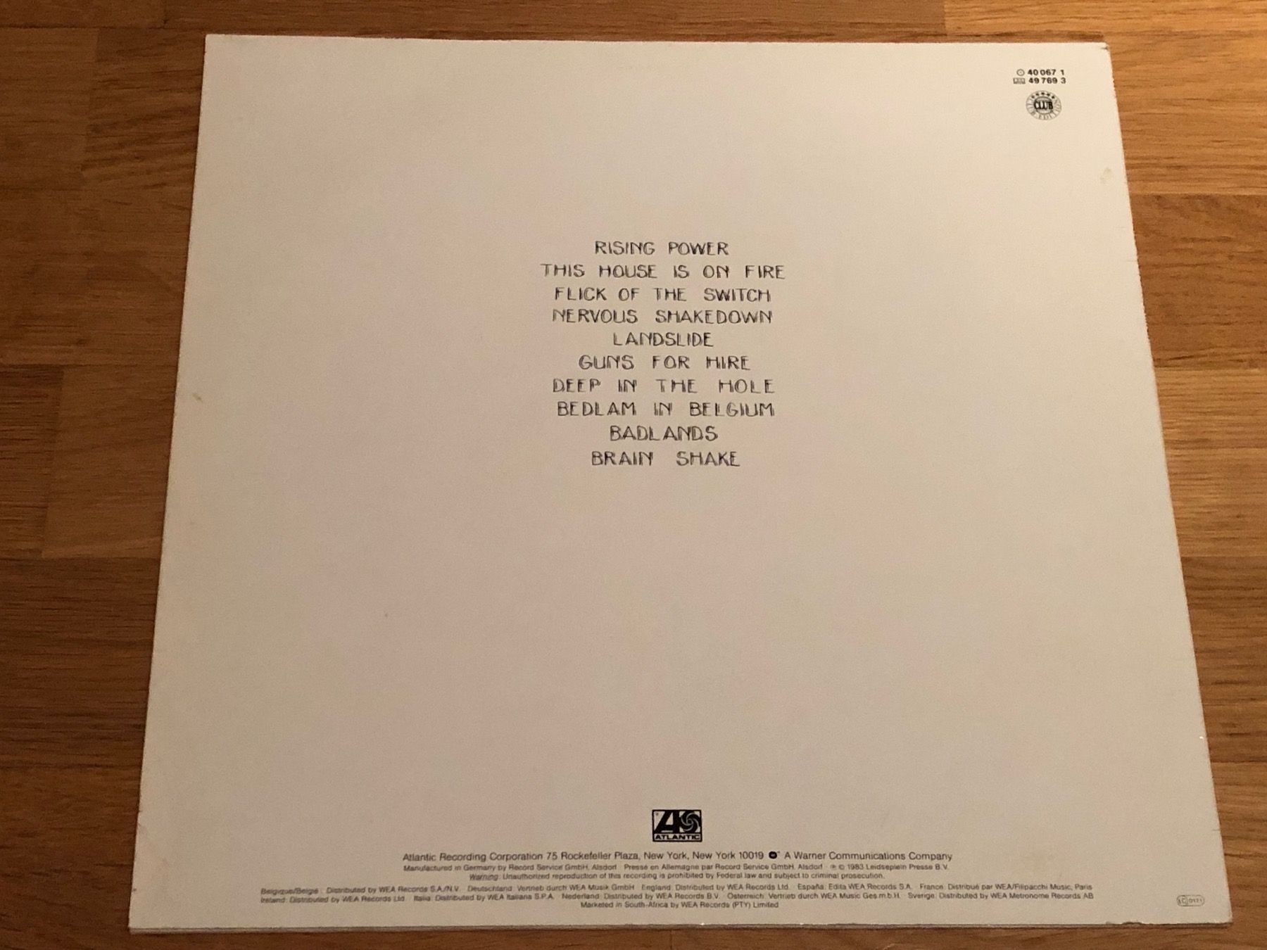 Dischi in vinile: AC / DC. 1983. Flick The Switch – Usato da Faulensee venduto da Mizuno06 1