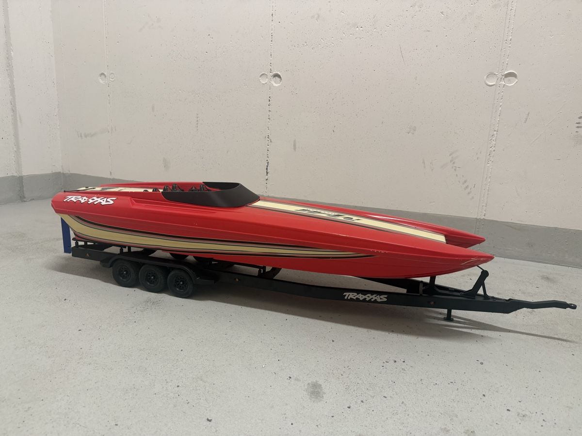 Traxxas RC Modellbau: Traxxas M41 Speedboot mit Anhänger – Gebraucht aus Brunnen von Nana1989 8