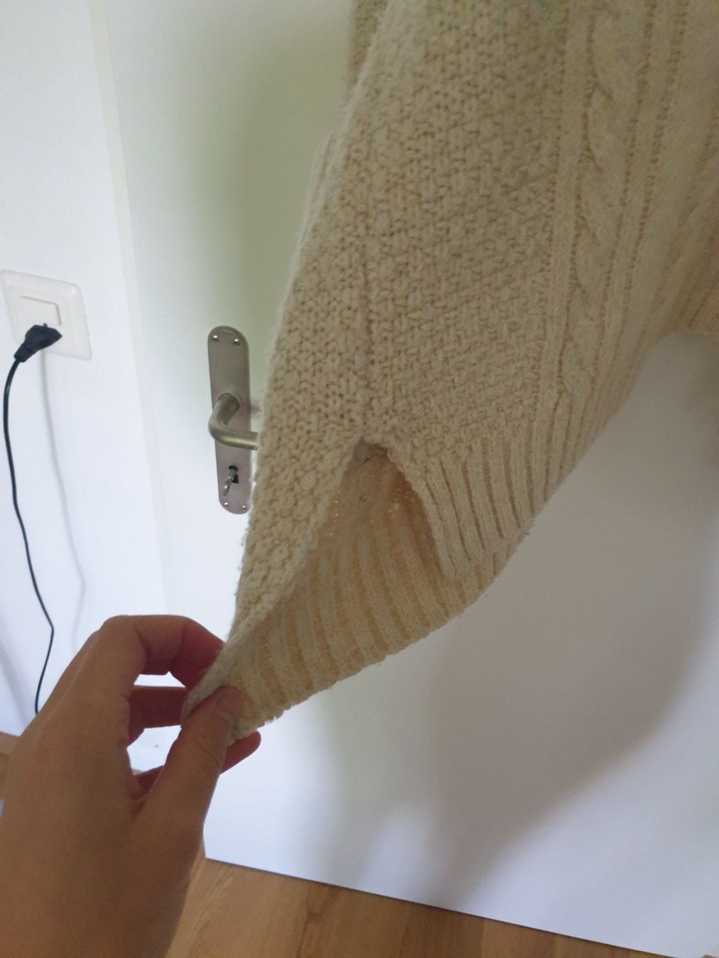 Vestes: Missguided Strickjacke M/L beige – D'occasion à Wetzikon ZH par Tabi91 4