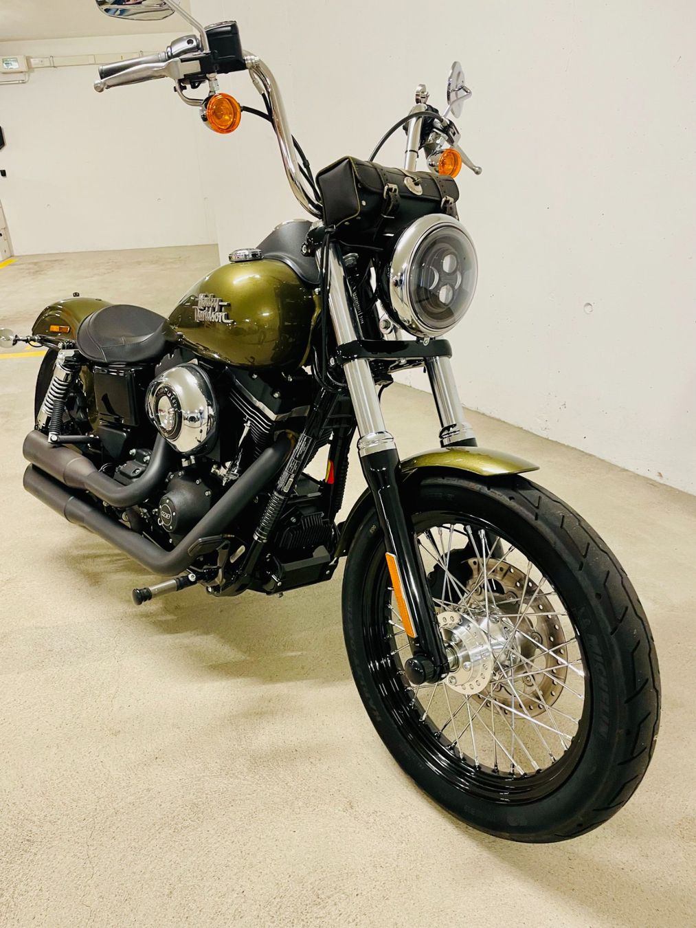 Harley-Davidson Chopper: Harley Davidson Street Bob FXDB 103 – Usato da Nürensdorf venduto da orsogallo 1