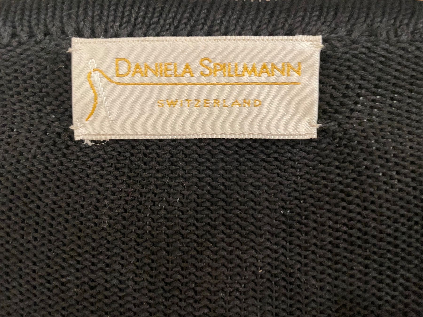 Pullover & Sweatshirts: Daniela Spillmann Strick-Pullover / -Tunika, schwarz – Gebraucht aus Therwil von lea_tsz9 2