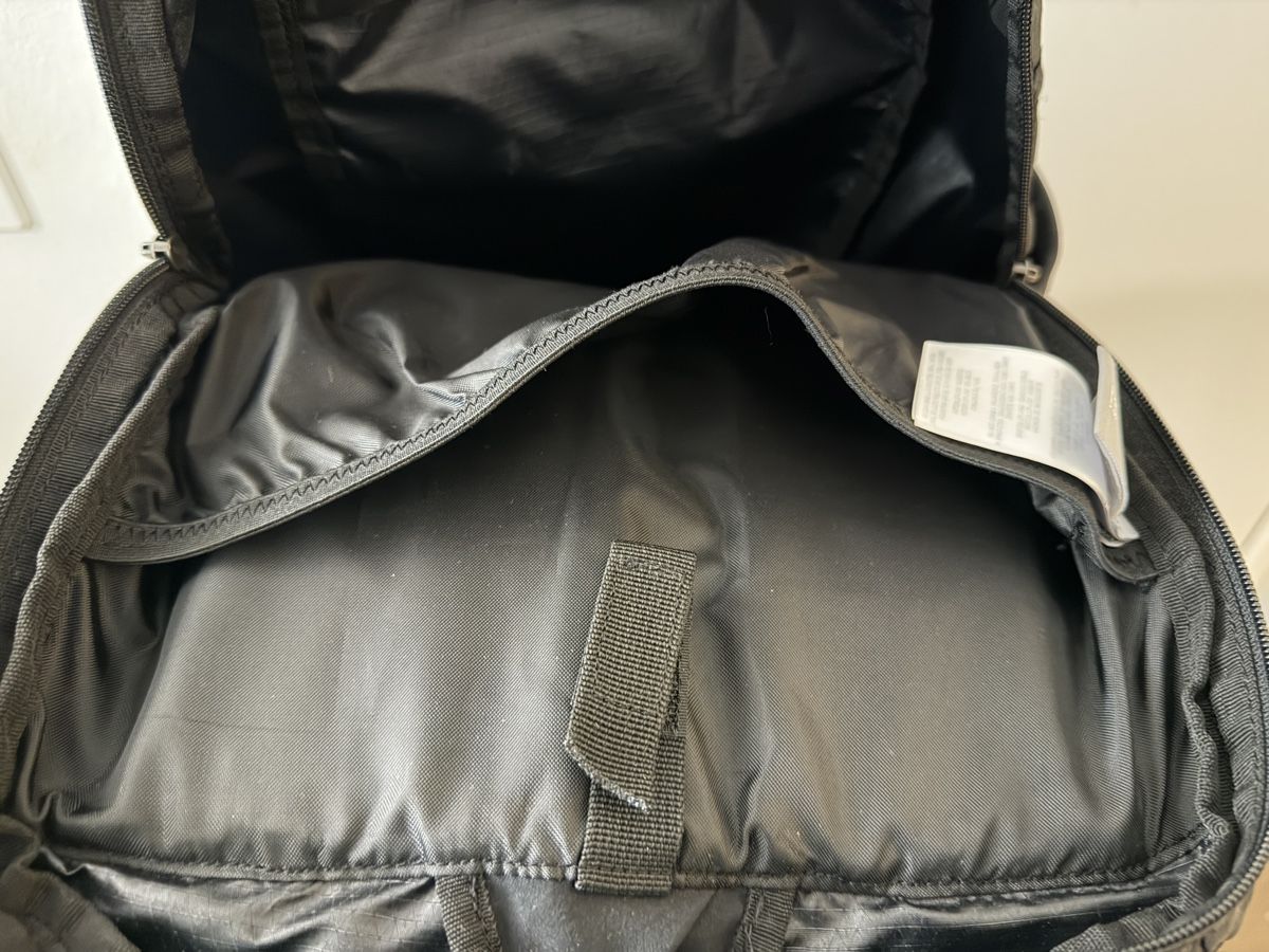 Columbia Zaini: Columbia Essential Explorer - 25L - Top Zustand – Usato da Rheinfelden venduto da helloissame 8