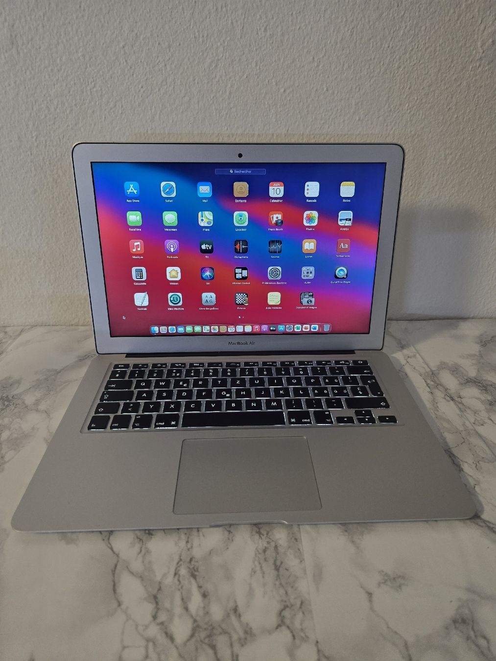 Apple Notebook: MacBook Air i5 | 4Go RAM | SSD 121Go – Usato da Renens VD venduto da MTD2211 1