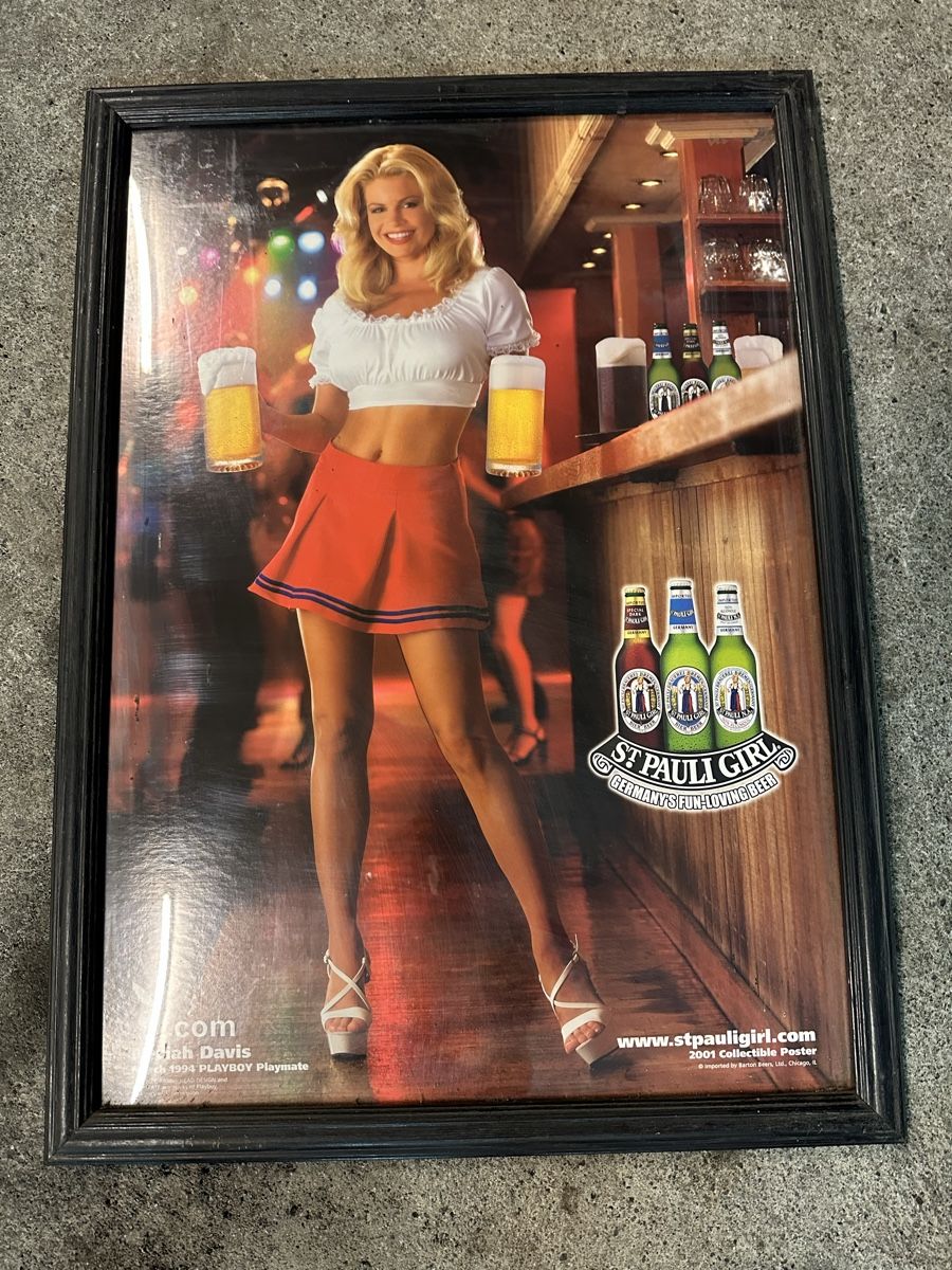 Foto & Immagini: Pin up beer bier st.pauli – Usato da Reinach AG venduto da rares75