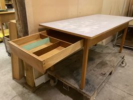 1 Basteltisch mit Schublade, Werktisch